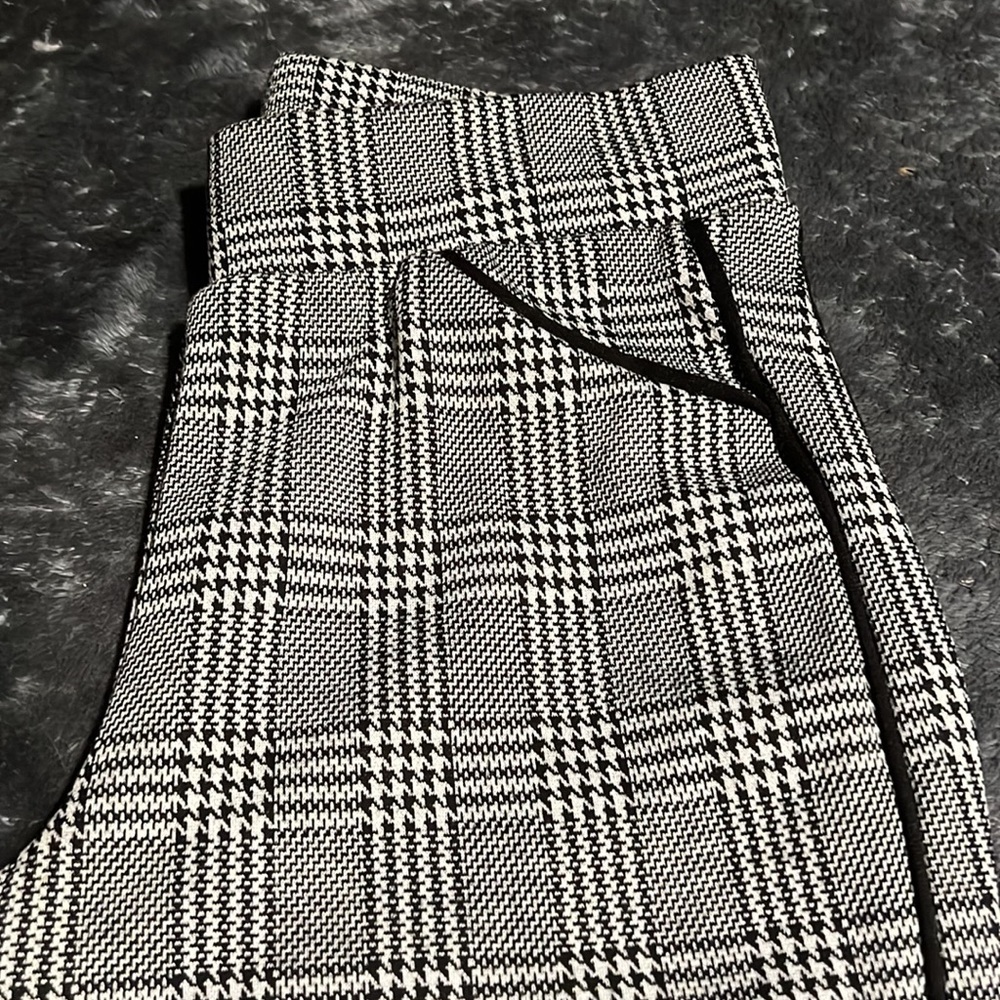 Pant - Picture 2 of 14
